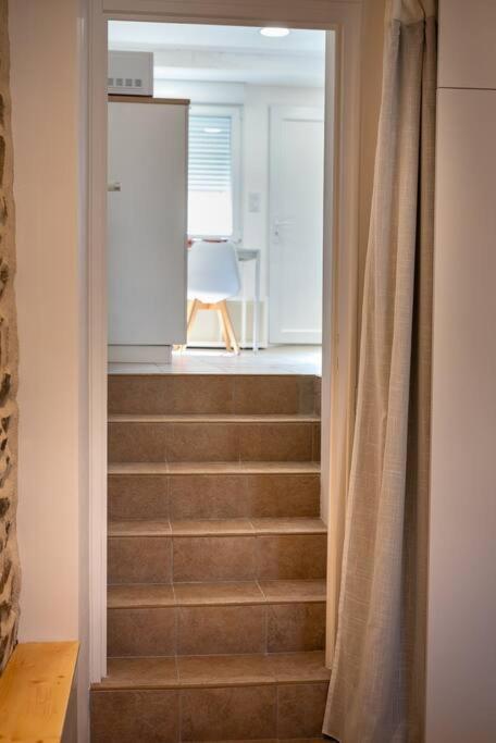 Le Cocoon - Appartement Dans Maison Du Xviieme Siecle Fougères Exterior foto
